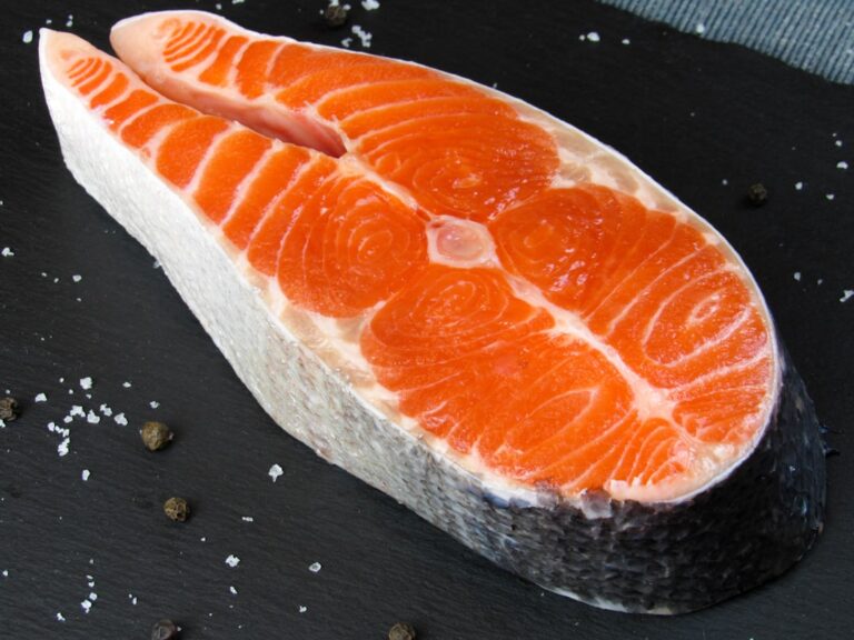 Salmão grelhado estilo Brasil